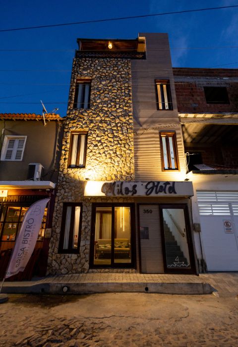 Fachada do Milos Hotel Icaraizinho